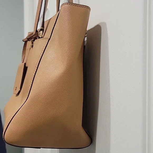 Tory Burch Tan Tote Bag - Picture 4 of 12